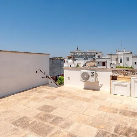 Rosy Maison Apartamento Squinzano