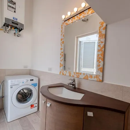 Rosy Maison Appartamento Squinzano